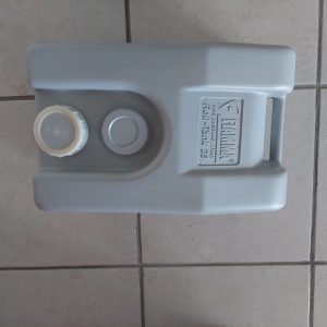 DEPOSITO DE AGUAS GRISES FIAMMA